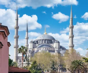 Istanbul - Medina Travel