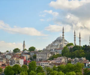 Istanbul - Medina Travel